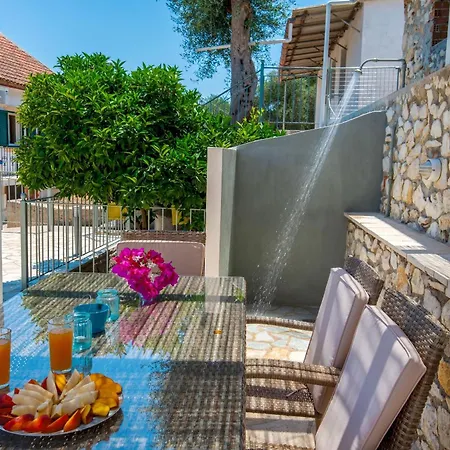 Villa Thea Antonis Gaios